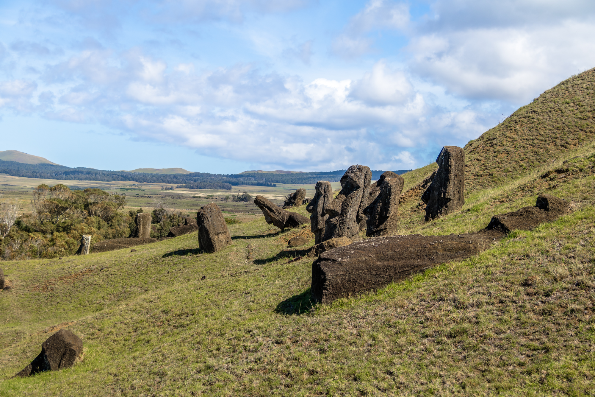 book-your-easter-island-vacation